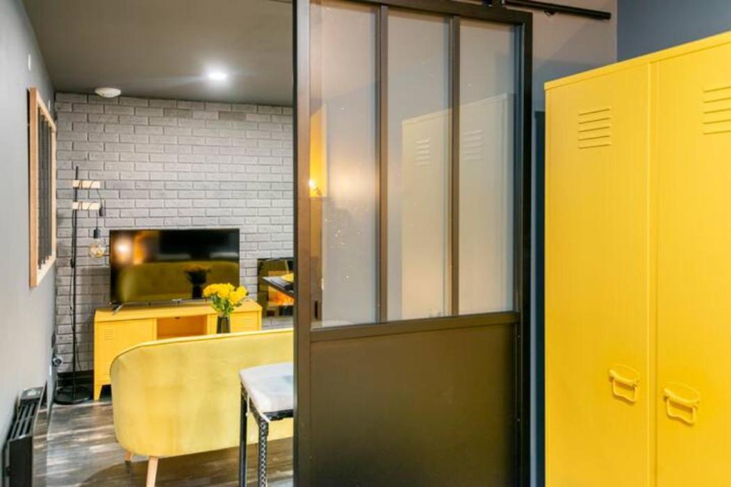 Black & Y'Hello T2 : Wifi/Parking/ 5' Centre-Ville Angoulême Eksteriør billede