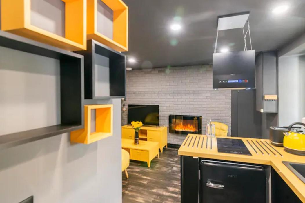 Black & Y'Hello T2 : Wifi/Parking/ 5' Centre-Ville Angoulême Eksteriør billede
